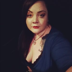 Meet your Posher, Mallory